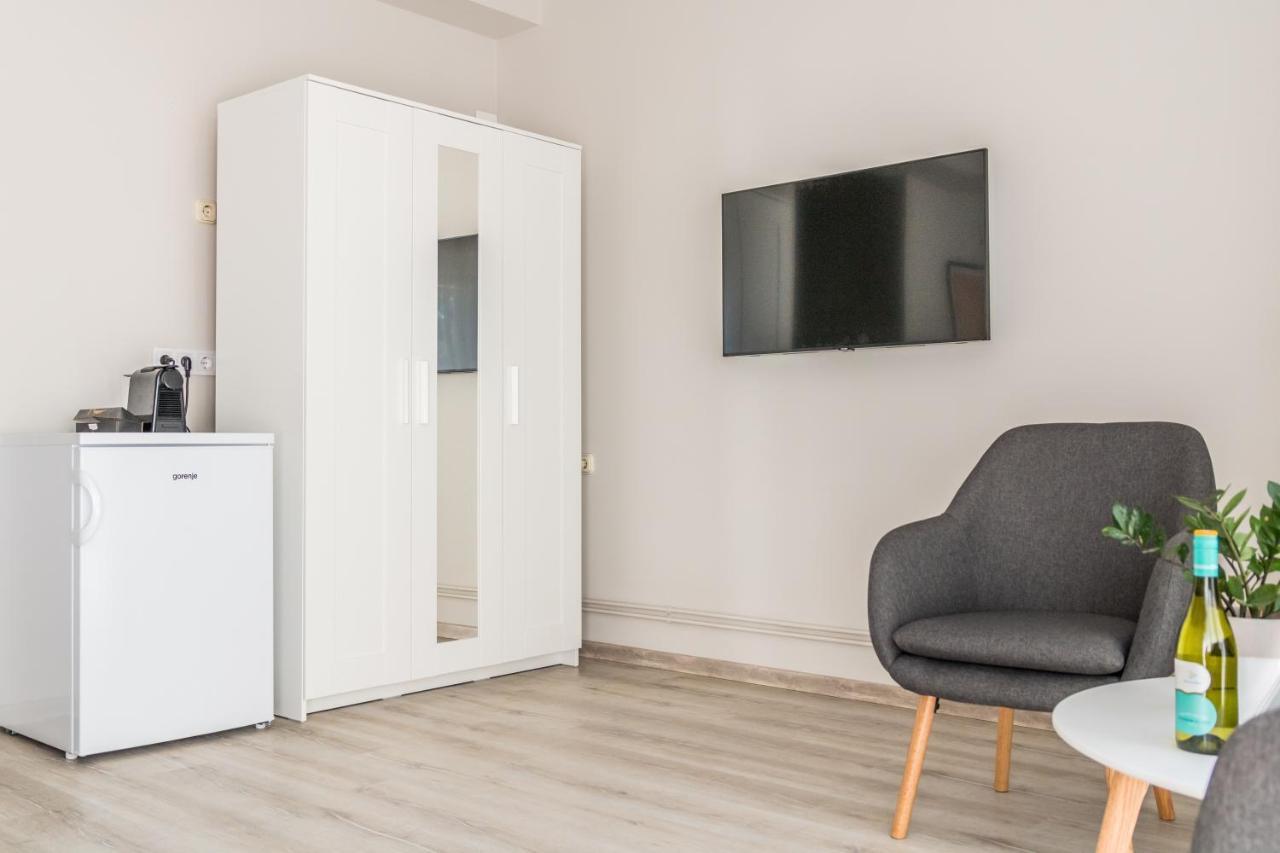 Villa 21 Boutique Rooms Balatonalmádi Eksteriør bilde