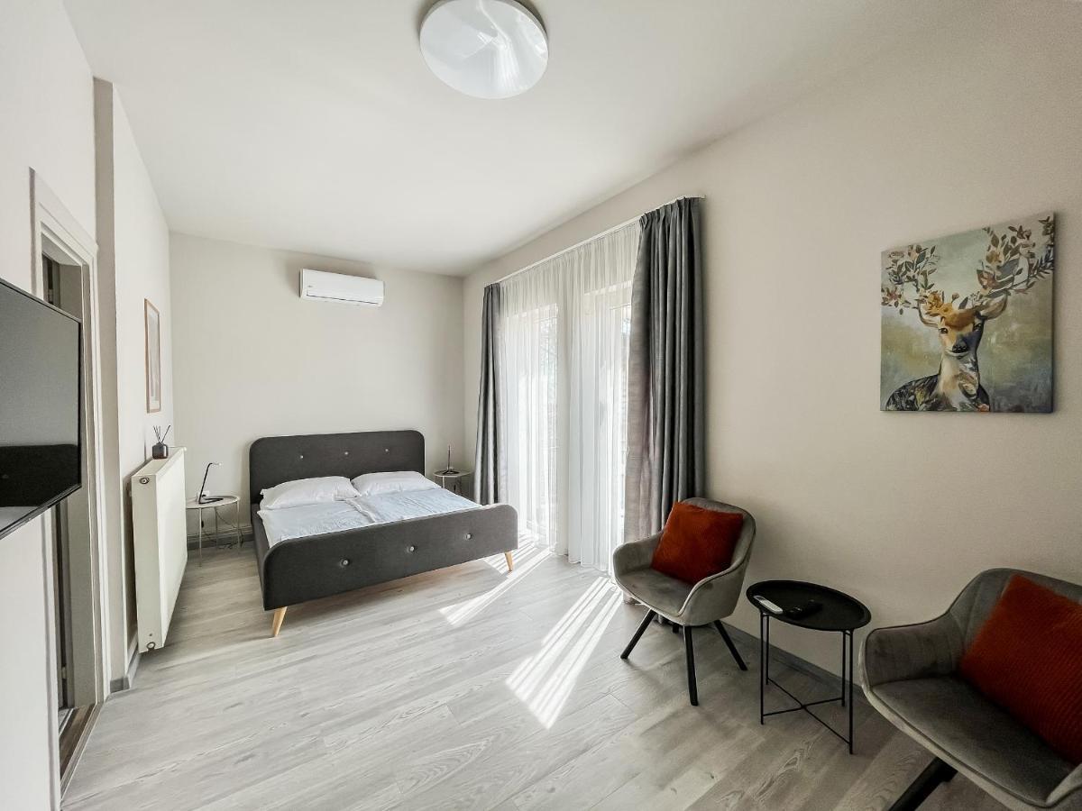 Villa 21 Boutique Rooms Balatonalmádi Eksteriør bilde