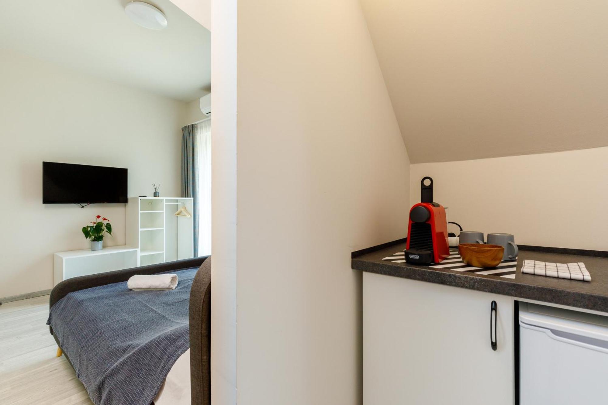 Villa 21 Boutique Rooms Balatonalmádi Eksteriør bilde